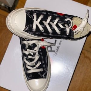Comme Des garçon converse